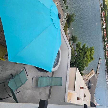 Apartments Picikato Bilice Bagian luar foto