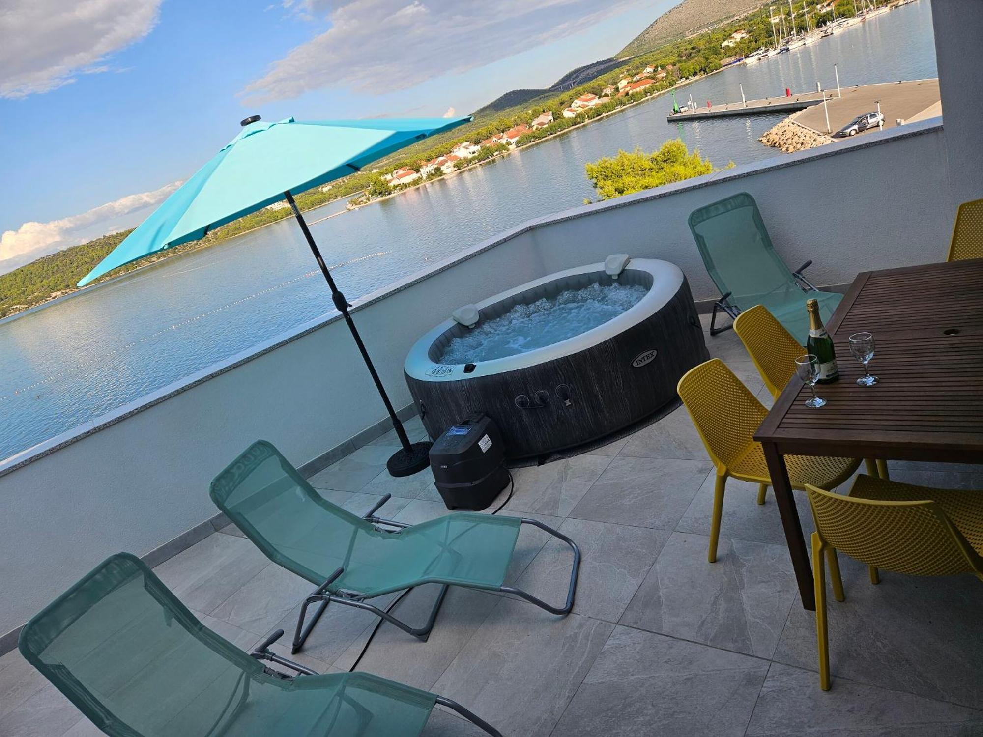Apartments Picikato Bilice Bagian luar foto