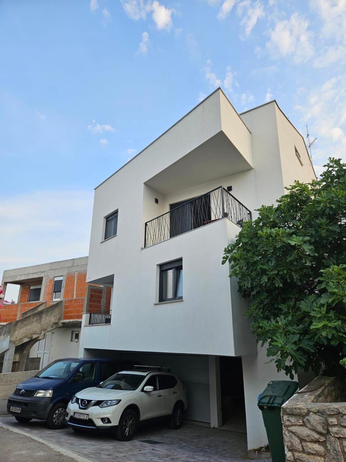 Apartments Picikato Bilice Bagian luar foto