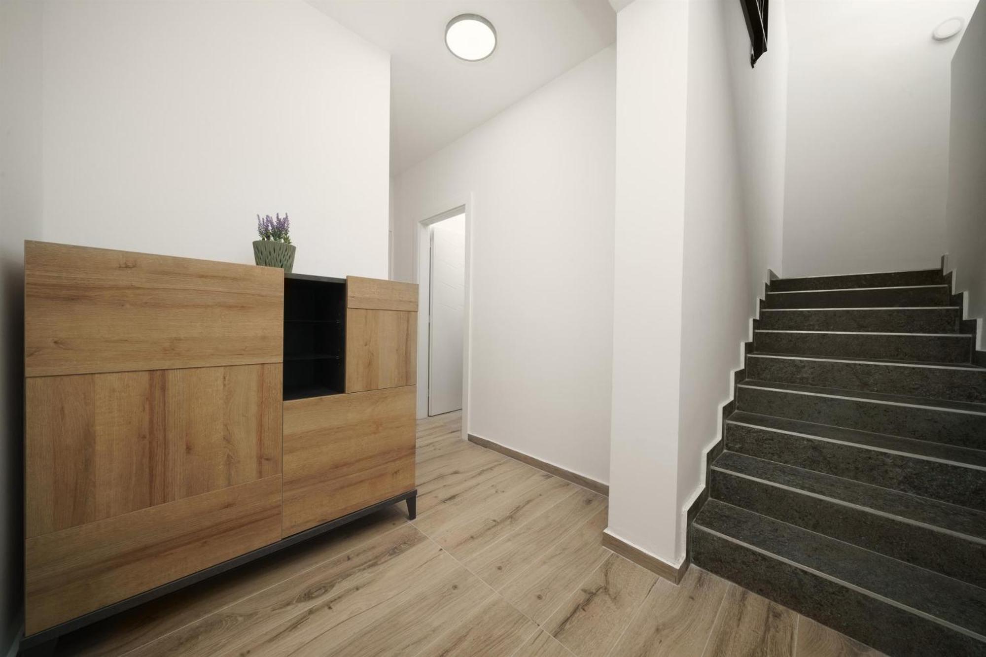 Apartments Picikato Bilice Bagian luar foto