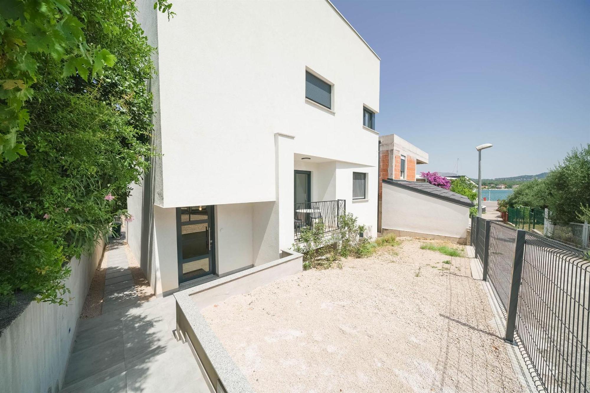 Apartments Picikato Bilice Bagian luar foto
