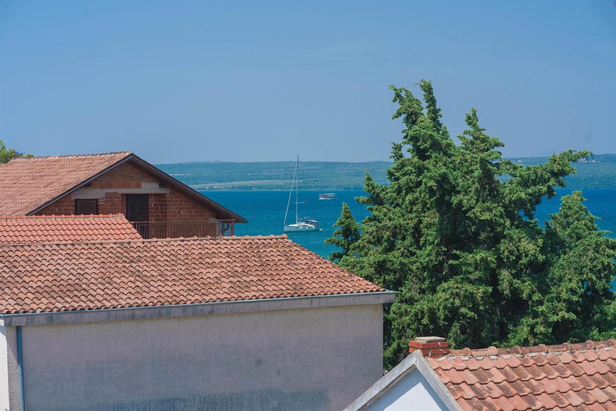 Apartments Picikato Bilice Bagian luar foto