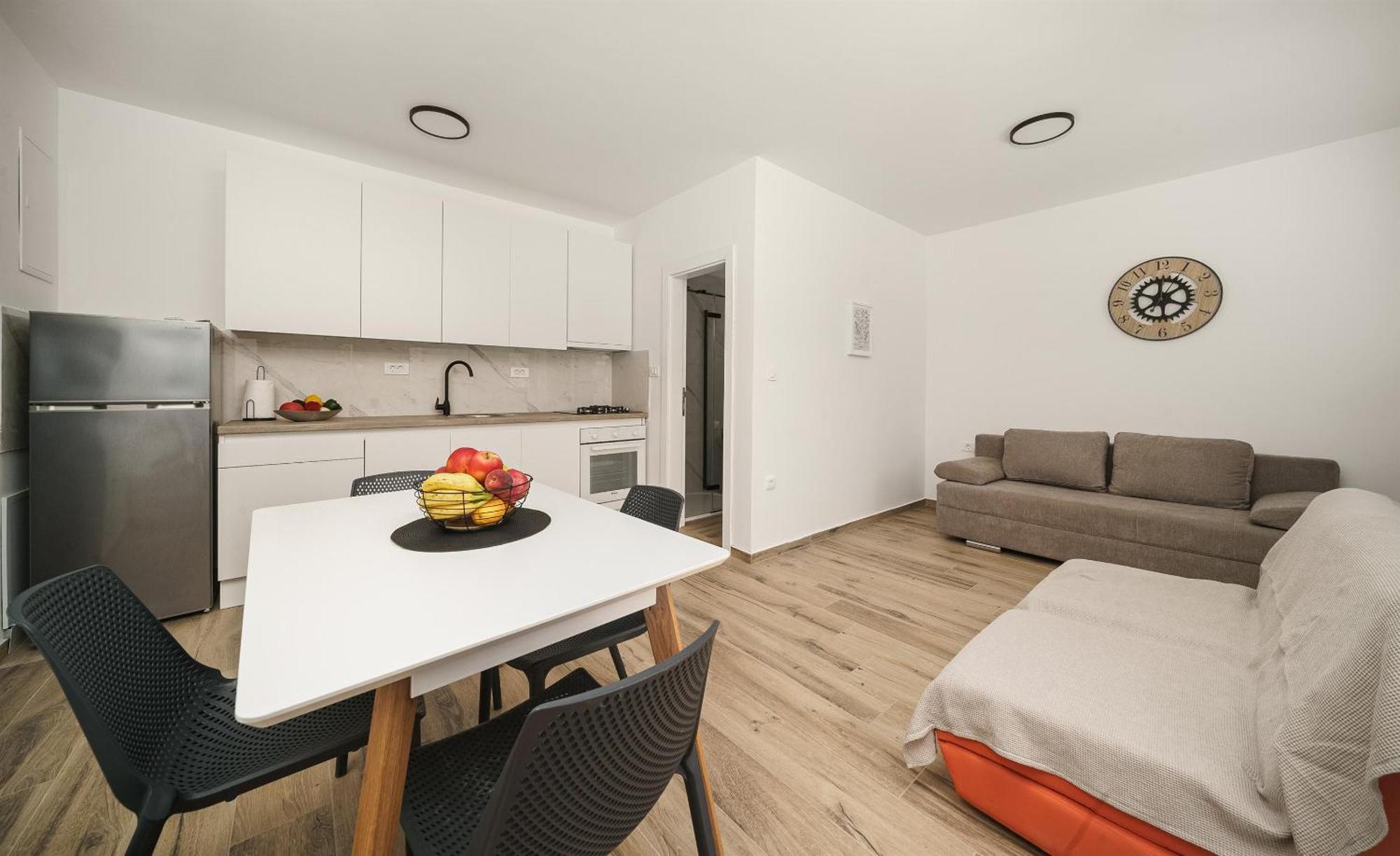 Apartments Picikato Bilice Bagian luar foto